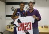 Fechado: Marrony renova contrato com o Vasco até dezembro de 2023 | vasco | Globoesporte