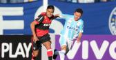 rbitro volta atrs em pnalti, Flamengo empata com Ava e mantm crise - Futebol - UOL Esporte