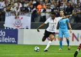 Botafogo se aproxima de acerto com lateral-esquerdo Moiss, do Corinthians | botafogo | Globoesporte