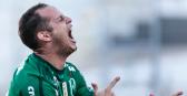 Filho de Guerra melhora e aparece em v�deo brincando no hospital - Futebol - UOL Esporte