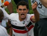 Inter atravessa negcio do Corinthians e contrata Gilberto, do Santa Cruz - 17/05/2011 - UOL...