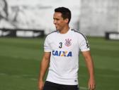 Jadson se emociona com mensagens e deixa portas abertas para o Corinthians | Blog Bastidores FC |...
