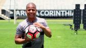 Marcelinho Carioca ensina como bater falta - YouTube