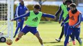 Sem estrear no Chelsea, Pato pode ser devolvido ao Corinthians, diz jornal