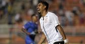 Corinthians abre mo de Jnior Dutra, que fica livre para fechar com o Flu - Futebol - UOL Esporte