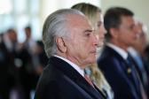 Temer assina MP que libera at 100% de capital estrangeiro em companhias areas brasileiras |...