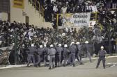Mourinho 'reencontra' Corinthians, 13 anos ap�s sufoco no Pacaembu | VEJA.com
