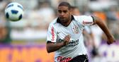 Adriano pede teste para voltar e revela no assistir jogos do Corinthians por 
