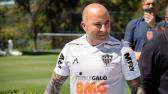 Atl�tico-MG acerta com Vargas, que chega nesta sexta a Belo Horizonte para assinar, diz Nicoletti