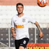 Ex-volante do time sub-23 move processo trabalhista contra o Corinthians e cobra R$ 137,7 mil |...