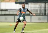 Perto de adeus no Corinthians, Michel Macedo negocia com clube do Japo | corinthians | ge