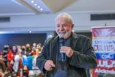 Lula volta a defender regulação dos meios de comunicação