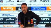 Vitor Pereira v� Lucas Piton com 