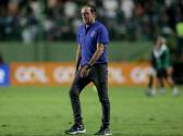 Quem deve assumir o lugar de Cuca no Corinthians