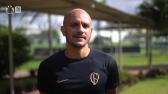 Corinthians anuncia renova��o de contrato de F�bio Santos: 'Com fome de viver coisas novas' |...