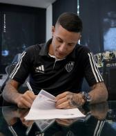 Atl�tico-MG renova contrato de Guilherme Arana | atl�tico-mg | ge