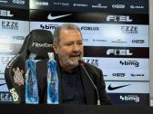 CEO do Corinthians � apresentado sem assinar contrato e gera discuss�o; clube analisa v�nculo |...