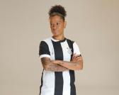 Corinthians apresenta terceiro uniforme da temporada; confira fotos exclusivas do Meu Tim�o