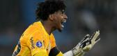 Puni��o da Fifa ao Corinthians pode complicar acerto com Hugo Souza
