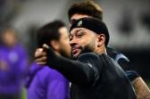 Memphis diz que pretende renovar contrato, mas faz crticas ao Corinthians e pede reforos |...