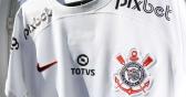 D�vida impede chegada de novo refor�o ao Corinthians