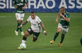 Otero no jogo contra o Palmeiras, pelo Brasileiro, na Neo Qumica Arena