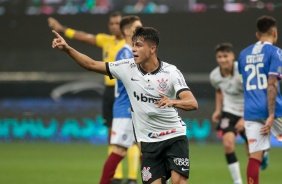 Garoto Roni marcou o segundo gol do Corinthians, pelo Brasileiro, na Neo Qumica Arena