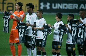 Corinthians comea bem, mas cede a vitria para o Atltico-MG