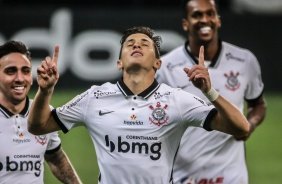 Mateus Vital marcou o segundo gol do Corinthians, na Neo Qumica Arena, contra o Sport