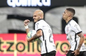 Fbio Santos marcou o gol de empate do Corinthians, contra o Cear, na Neo Qumica Arena