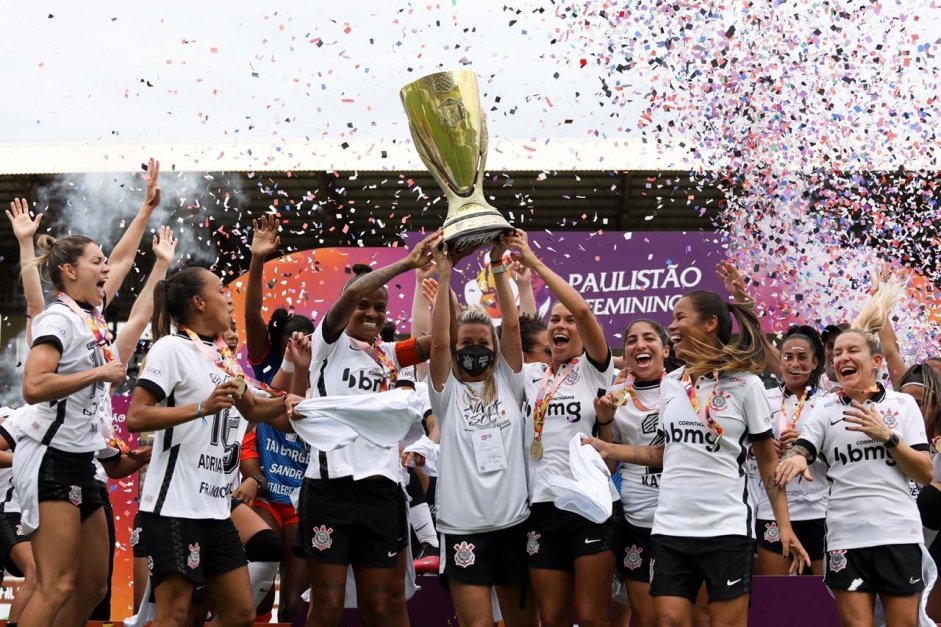 Corinthians  o atual campeo paulista feminino; equipe conquistou o estadual em 2019 e 2020