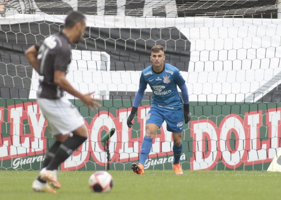 Matheus Donelli no jogo contra a Ponte Preta, na Neo Qumica Arena, pelo Campeonato Paulista