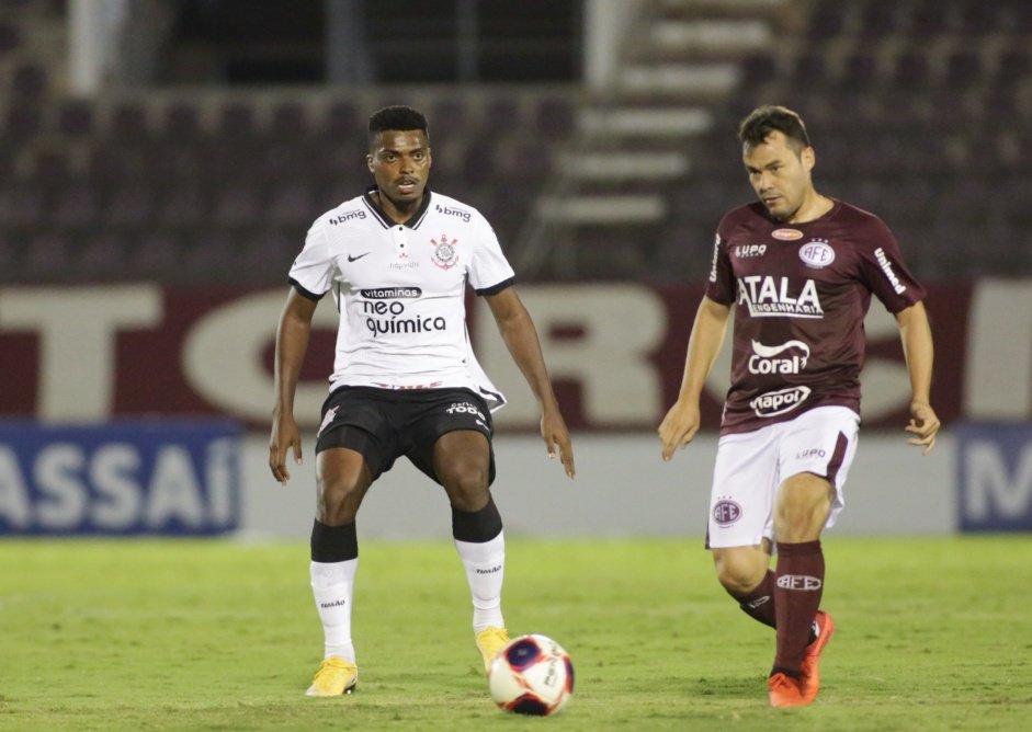 Jemerson durante jogo entre Corinthians e Ferroviria, na Fonte Luminosa