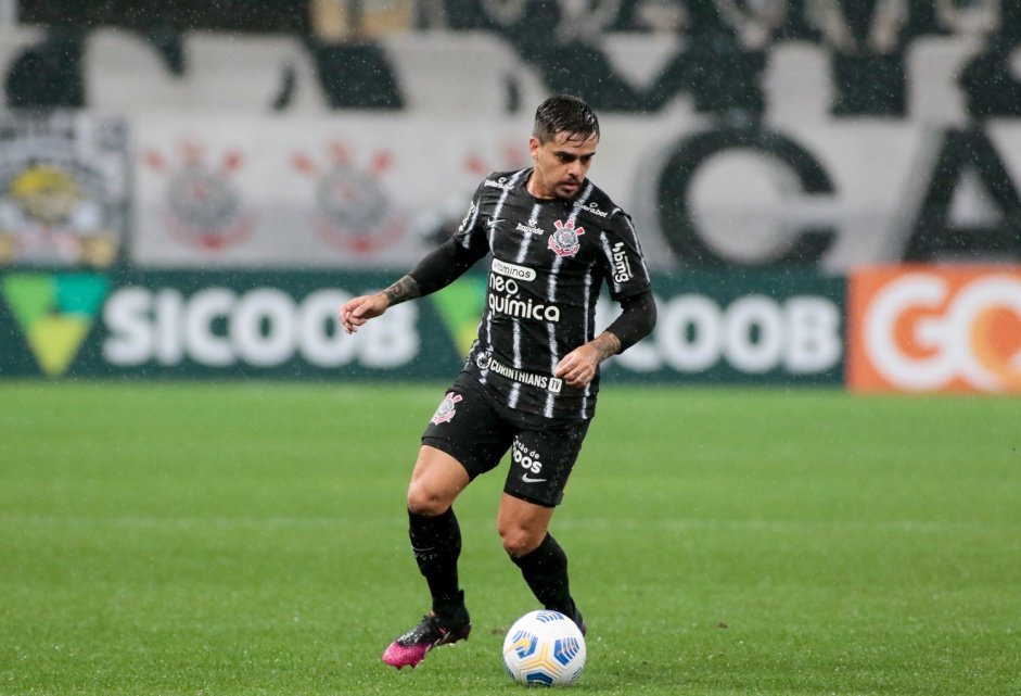 Corinthians estreou camisa II para temporada 2021/2022 contra o Atltico-GO