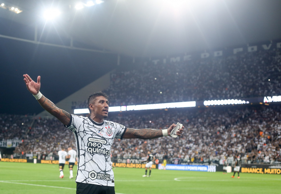 Corinthians de Paulinho recebe o Guarani na Neo Qumica Arena pela primeira vez na histria
