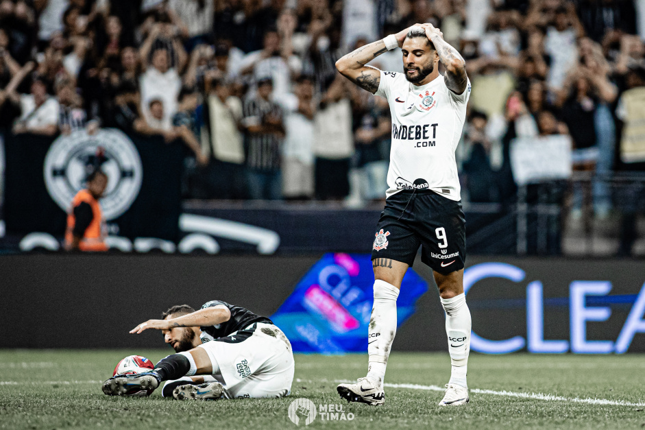 Corinthians contou com apenas sete jogadores marcando gols neste incio de temporada, segunda pior marca