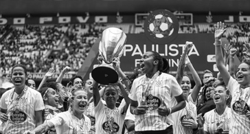 Corinthians mostra todos os afetos que o futebol feminino pode