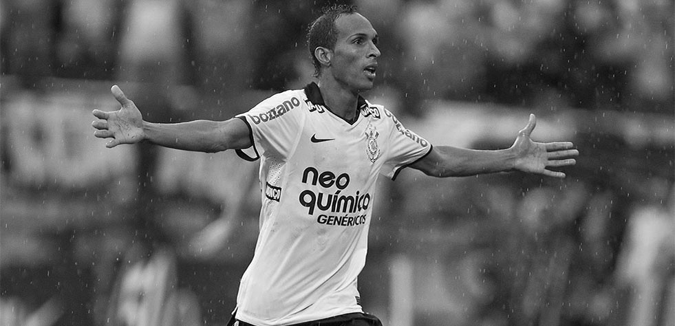 O maior jogador da história do Corinthians. Saudosismo é lindo e